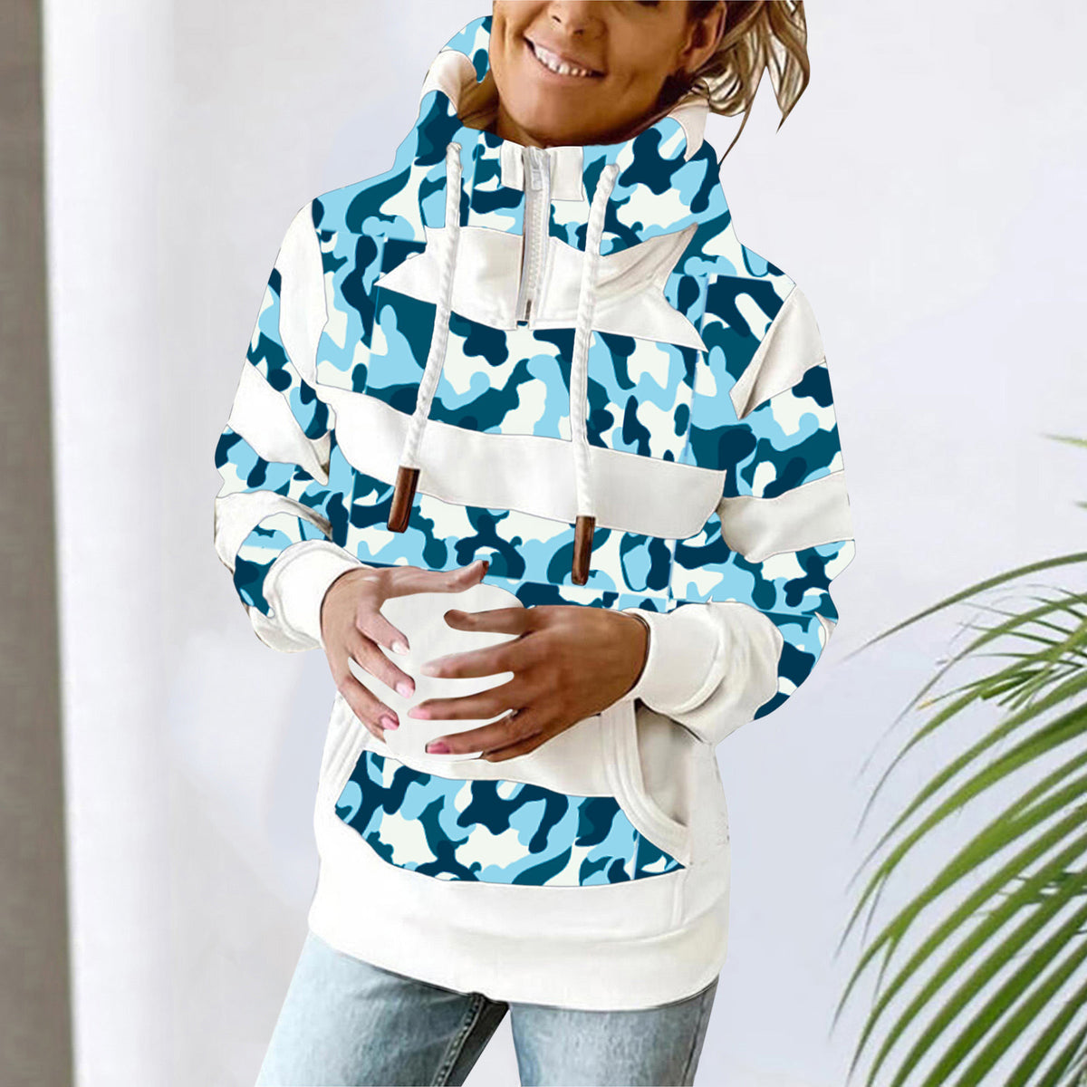 Printed long-sleeve hoodie for women