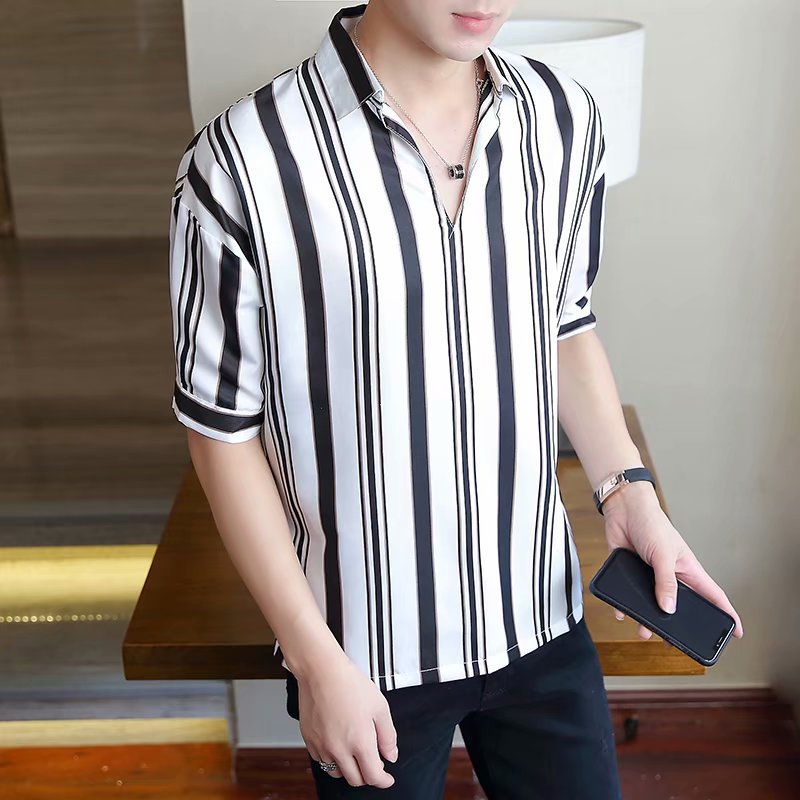 Camisa de rayas de manga corta y corte ajustado para hombre